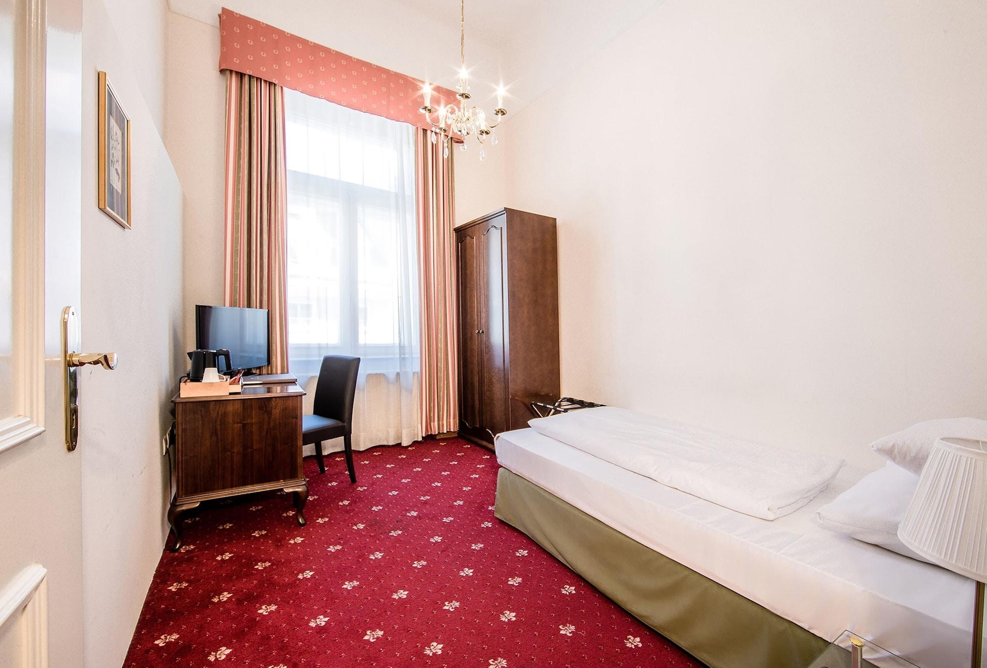 Palais-hotel Erzherzog Johann Hotel