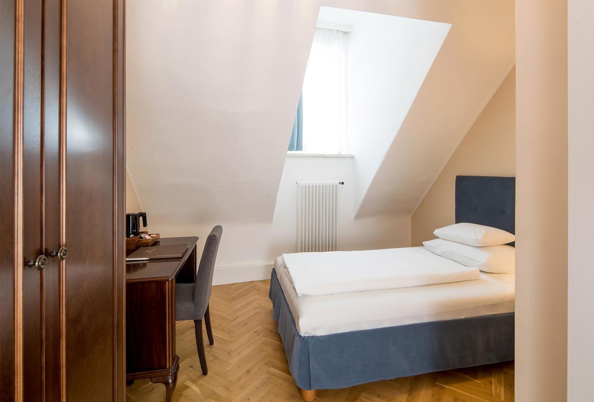 Palais-hotel Erzherzog Johann Hotel